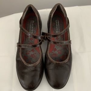 Aravon comfort flats